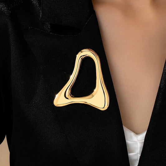 The Sculpt Brooch